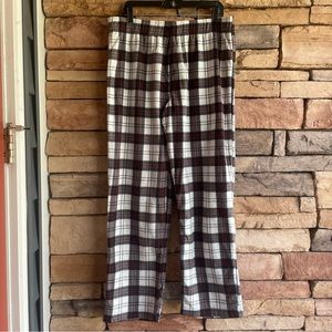 Wondershop white black red plaid fleece pajama pants Like Newi Large